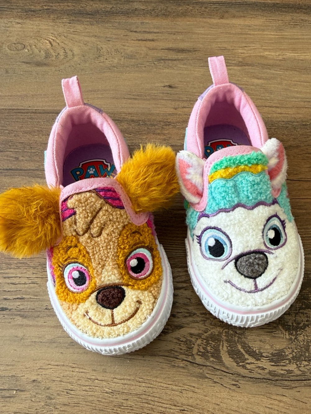 Paw Patrol Girls Plush Character Slip-On Size 5